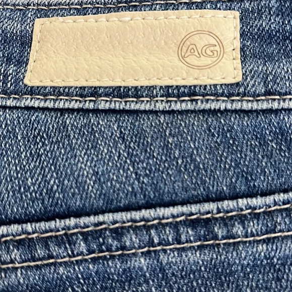 AG Adriano Goldschmied The Brooke Bermuda Denim Short Medium Wash - Size 26 - Picture 5 of 7